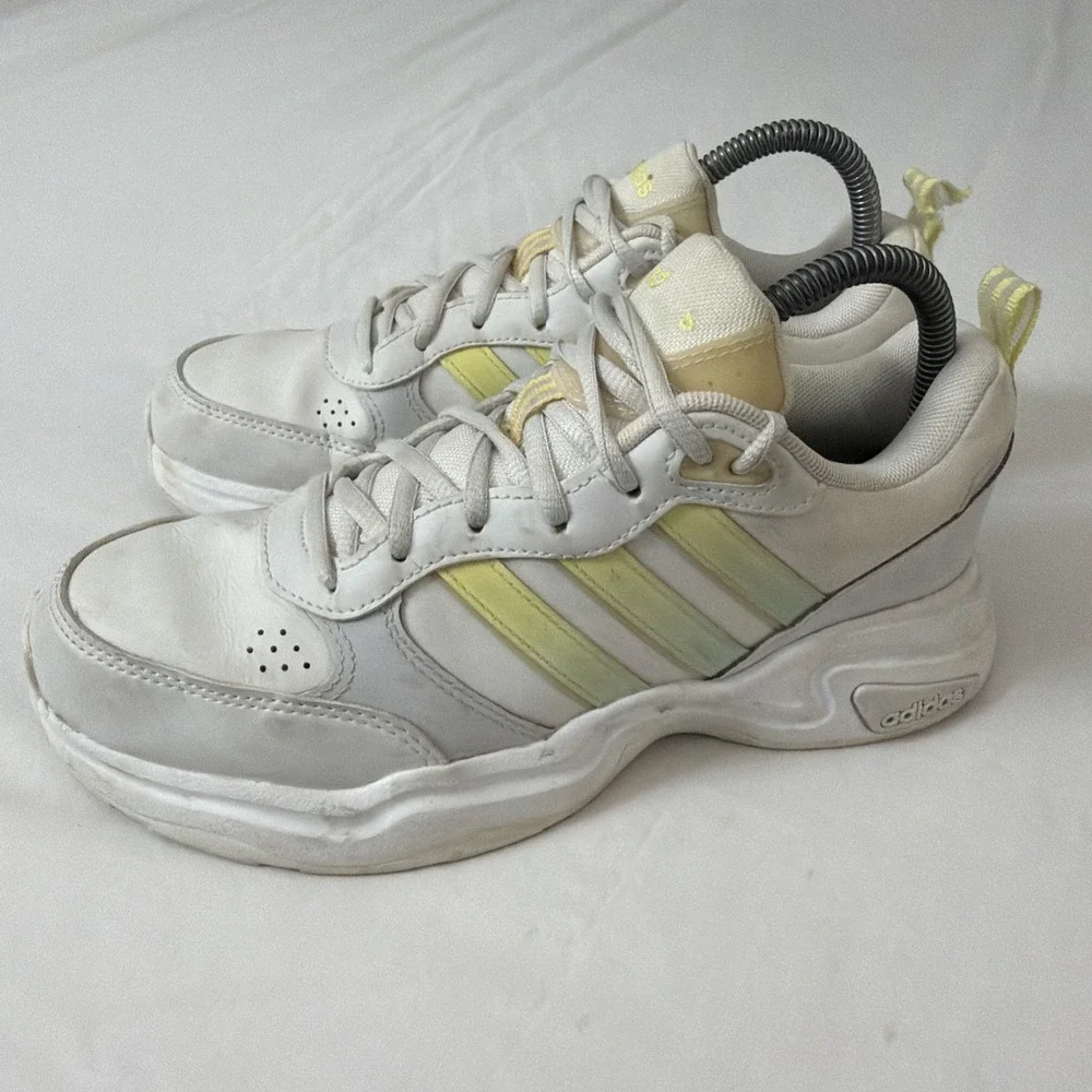Adidas Neo Strutter shoes womens Size 7 Gym Running Shoe CrossFit Pickleball Fit